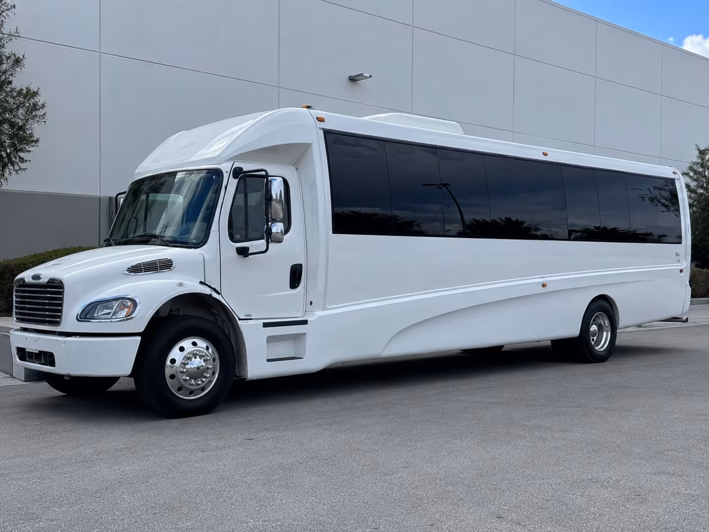 Boynton Beach Private Event Transportation party bus exterior