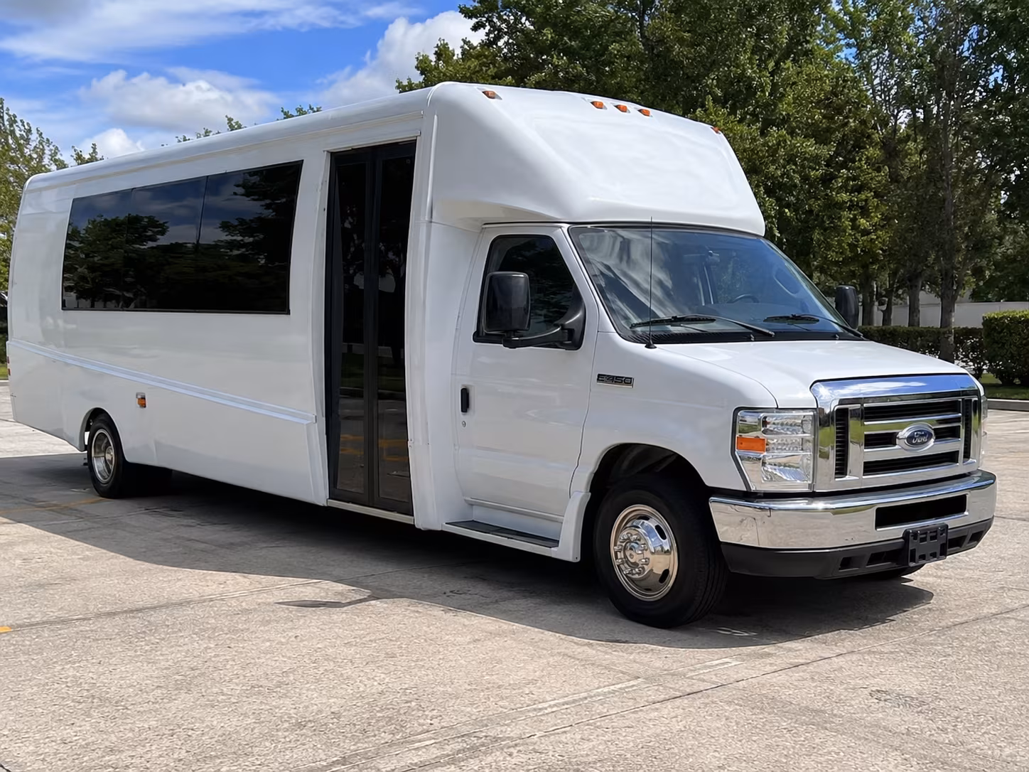 Boynton Beach Winery Tour & Pub Crawl Transportation group transportation