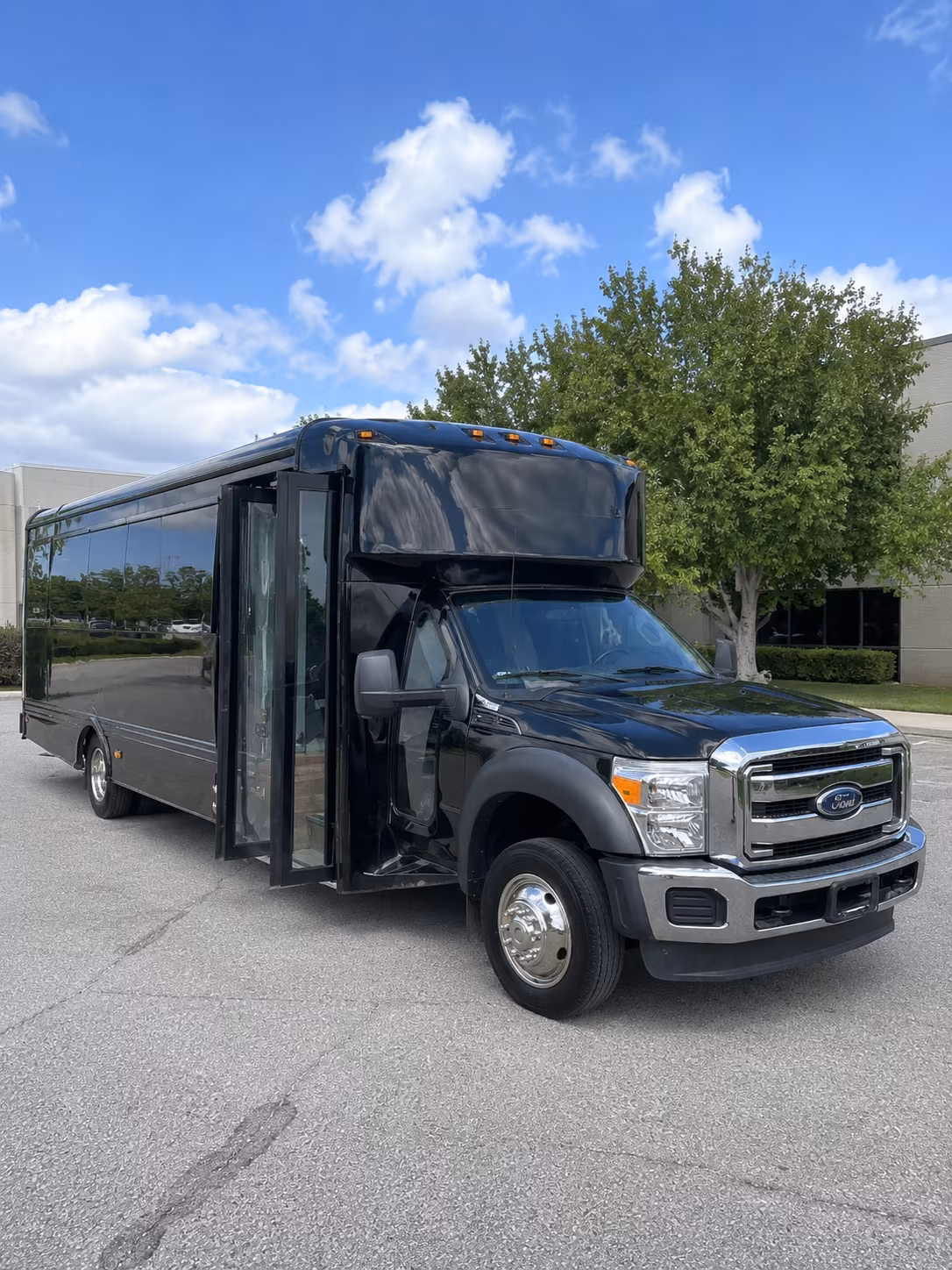 Delray Beach Birthday, Sweet 16, & Quinceañera Party Bus Rentals